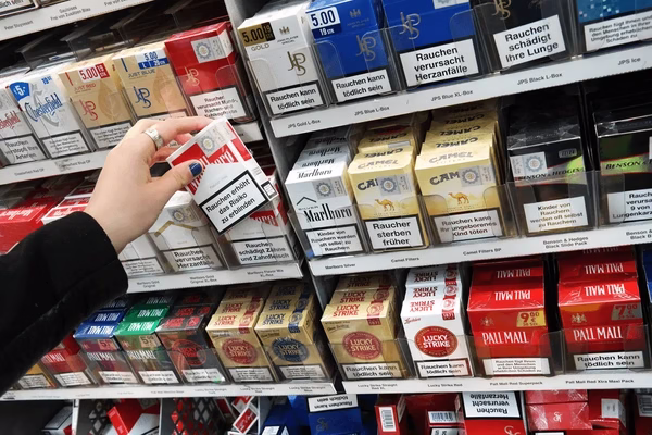 tobacco store italy